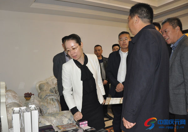 明星企業(yè),歐迪實業(yè),慶元OUDI,慶元AIRWOMAN,眉筆,眼線筆,唇線筆,眼影,指甲油,眼影,口紅,唇彩,彩妝系列,慶元化妝品,慶元進出口 明星企業(yè),歐迪實業(yè),慶元OUDI,慶元AIRWOMAN,眉筆,眼線筆,唇線筆,眼影,指甲油,眼影,口紅,唇彩,彩妝系列,慶元化妝品,慶元進出口
